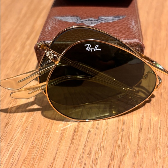 Ray-Ban Sunglasses Folded Aviator - Picture 3 of 13